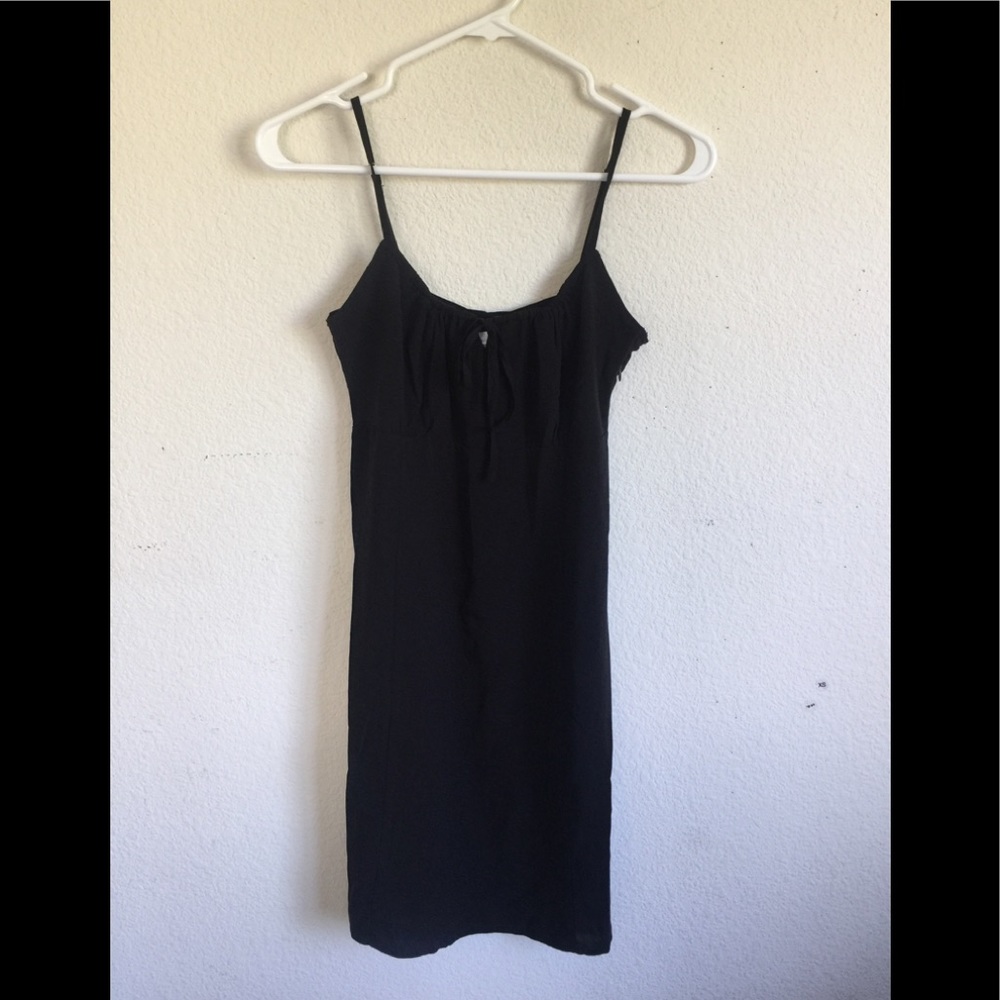 Brandy Melville black Jennifer dress - Picture 5 of 5